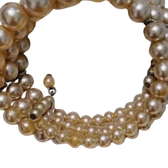 Champagne Pink Graduating Faux Pearl Three Strand Memory Wire Cuff Bracelet - Picture 4 of 8